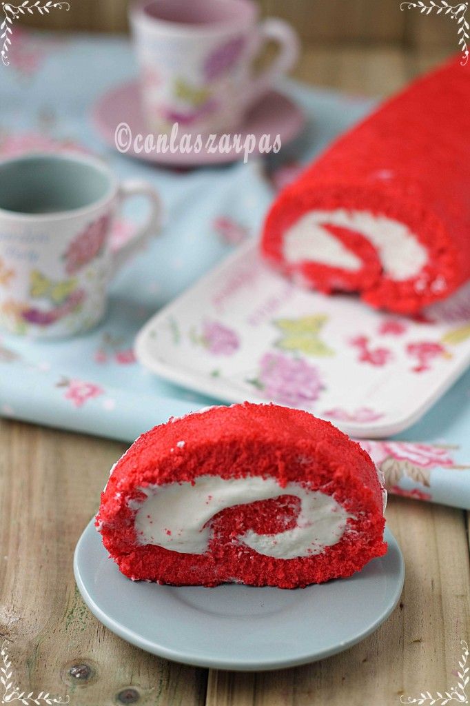 Red Velvet Rolls {by Paula, Con las Zarpas en la Masa}