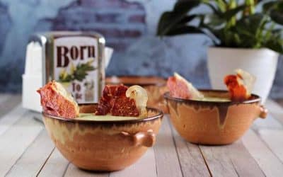 Crema de calabacín con teja de jamón serrano