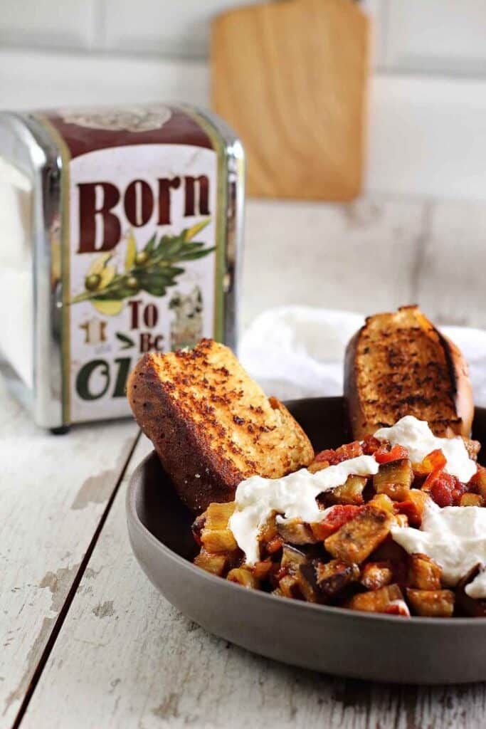 Caponata di melanzane o caponata siciliana